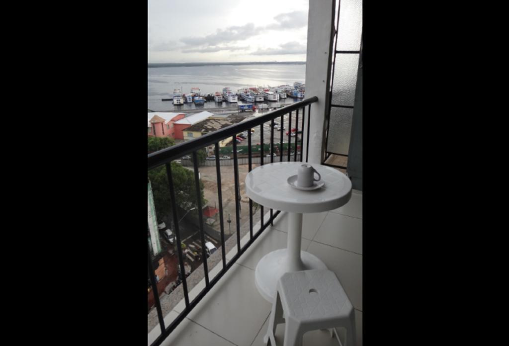 Apartamento Ajuricaba Suítes 4 *